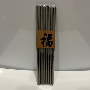 Chopsticks Set - NWT - Metal 4 pairs